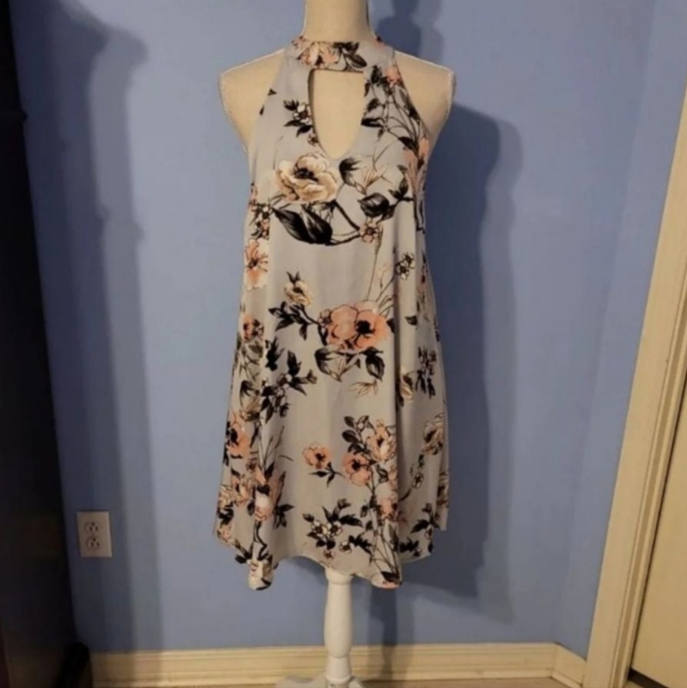 Ee:some small Womens Dress